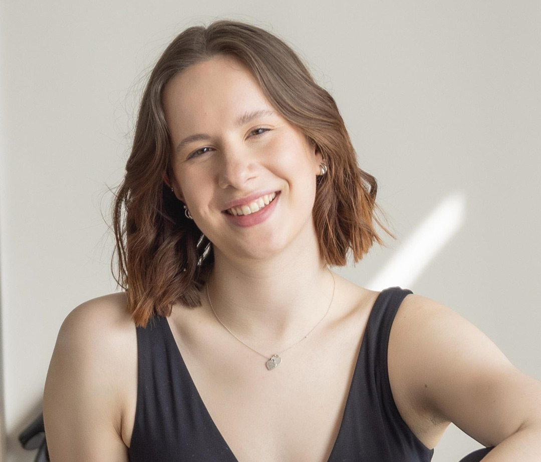Reformer pilates in henley-on-thames - reformer pilates - Teacher - Zoe